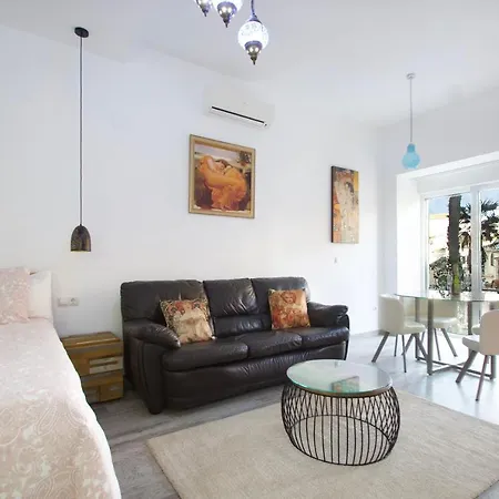 Spacious In The Heart Of La Nogalera