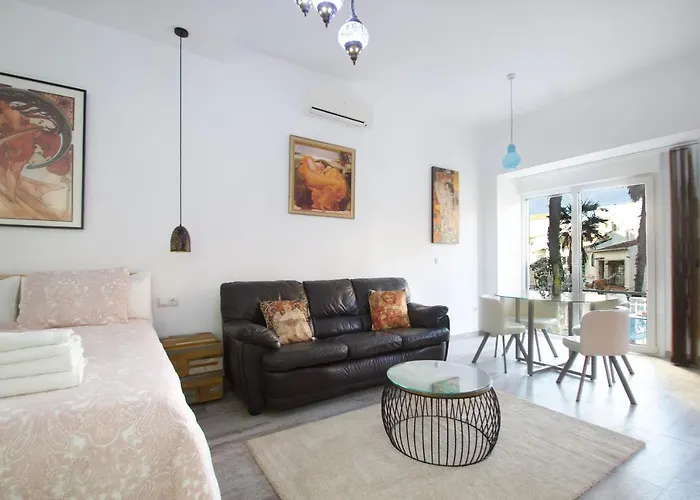 Spacious In The Heart Of La Nogalera