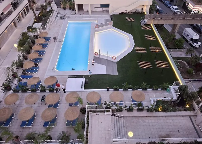 Spacious In The Heart Of La Nogalera Apartamento *